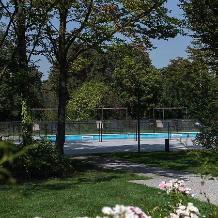 Lantgård Alle Siepi